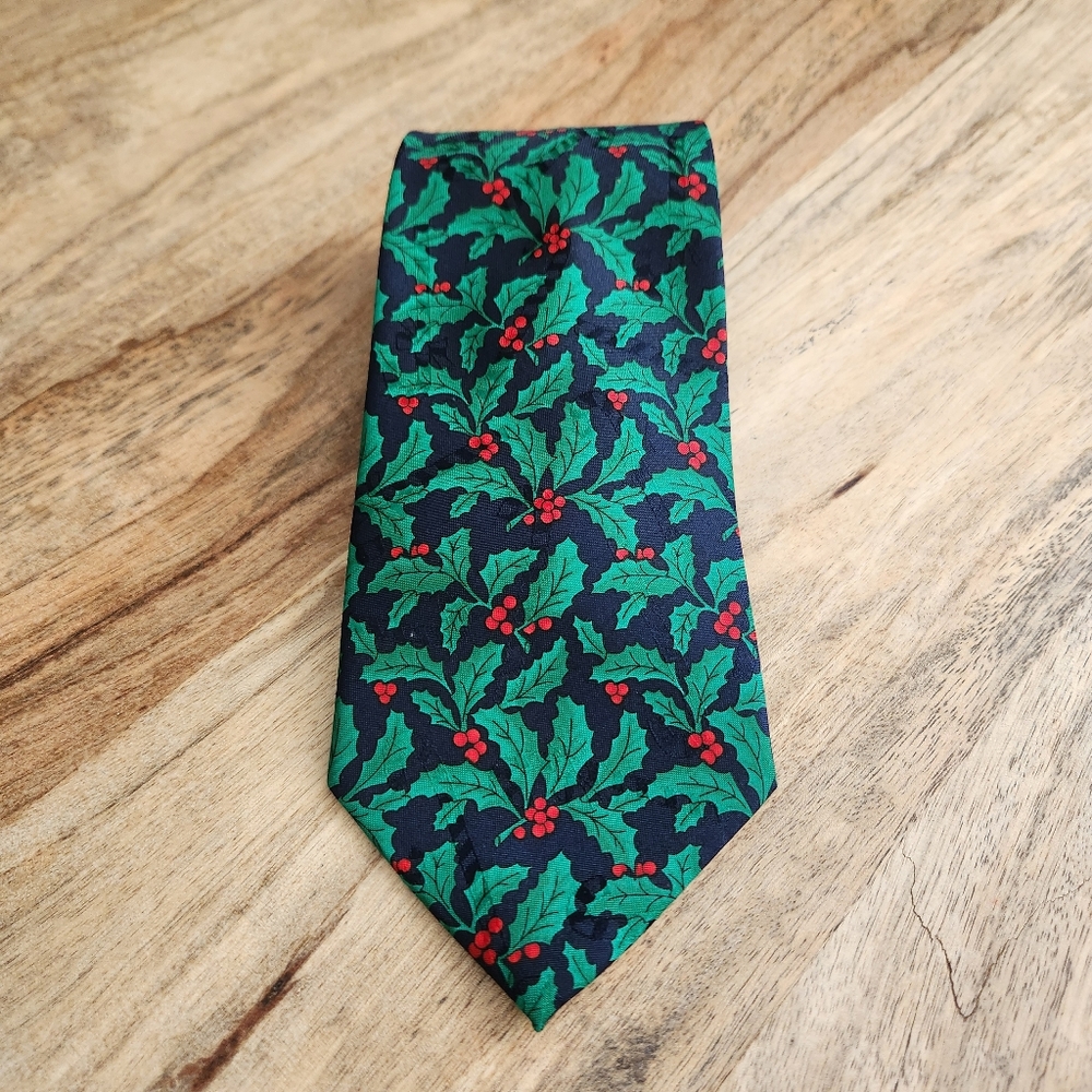 Yule Tie Greetings Navy Blue With Green Holly Leaves and Red Berries Neck Tie